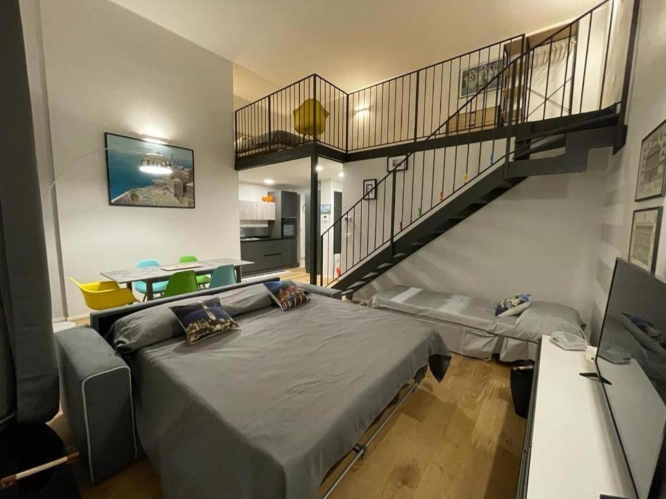 Loft Rolli Genua